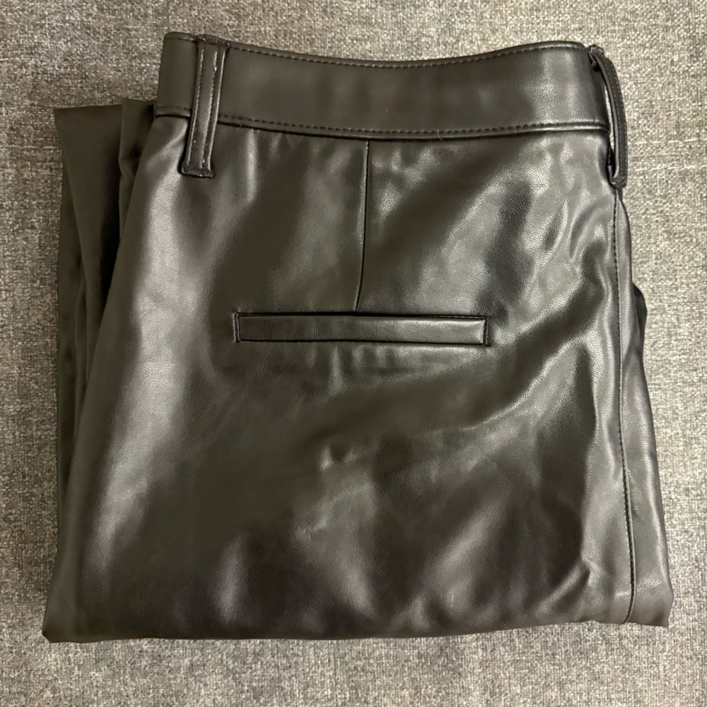 Abercrombie & Fitch Women SkinnyBlack Pants